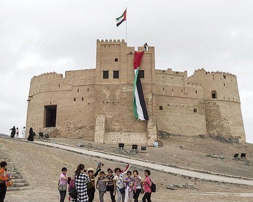 Al Badiyah Mosque Fujairah & Khorfakkan Tour Package - Image 5